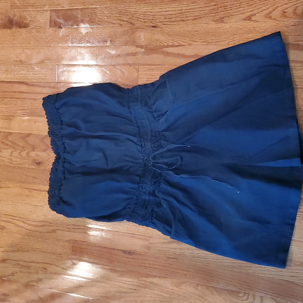 Strapless denim romper with pockets